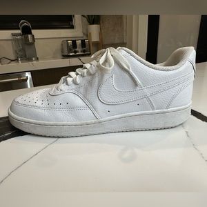 Nike court Vision Low Women’s Shoes